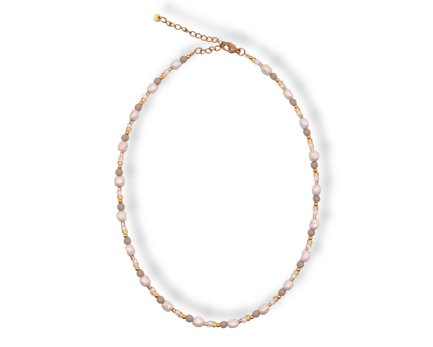 Vayana Halskette mit veganen Keramikperlen aus Edelstahl.