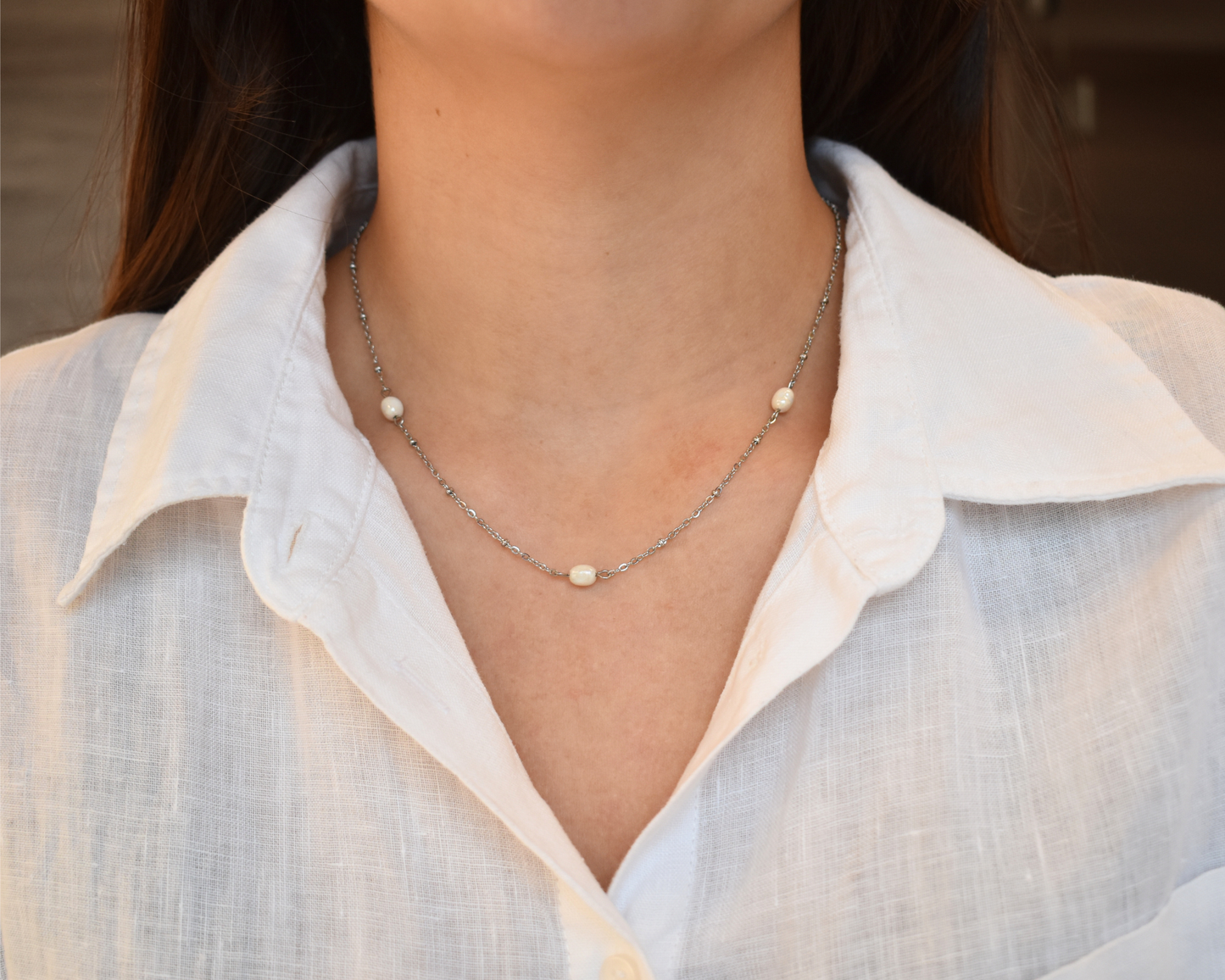 Halskette Amara mit veganen Perlen – ocean-inspired Design.